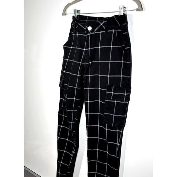 Hot Topic Jogger Cargo Pants Black White Gothic Casual Preppy Women Size XS (PS) - Picture 5 of 10